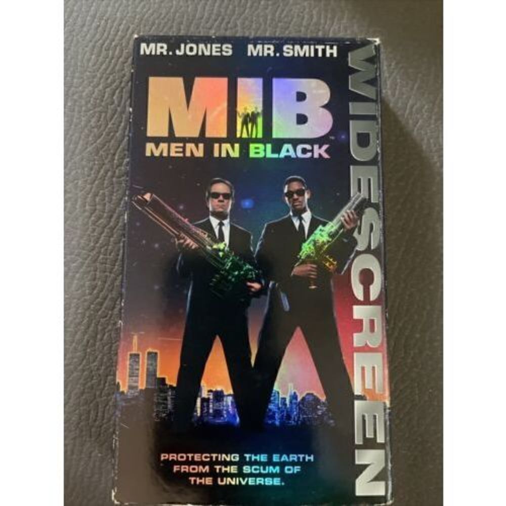 Men In Black (VHS, 1997, Closed Captioned Widescreen)
